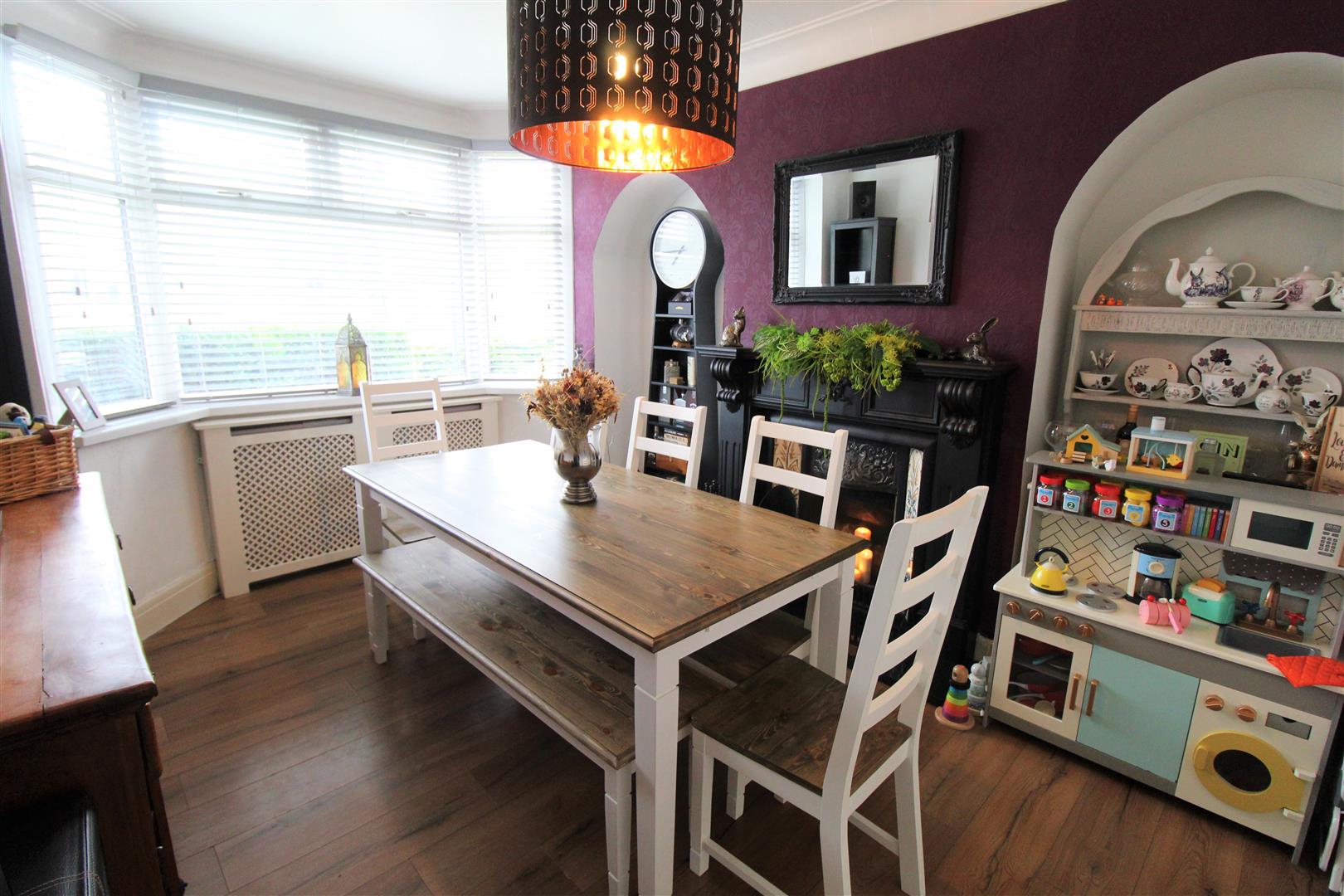 Greasley Road, Bucknall, Stoke-On-Trent
